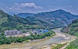 Cột cờ Lũng Pô – Nơi con sông Hồng chảy vào đất Việt